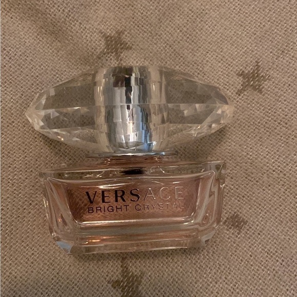 Versace Bright Crystal Eau de Toilette - Clear and Pink - Picture 3 of 3